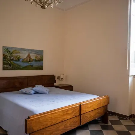House Vacanze *