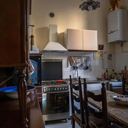 House Vacanze *